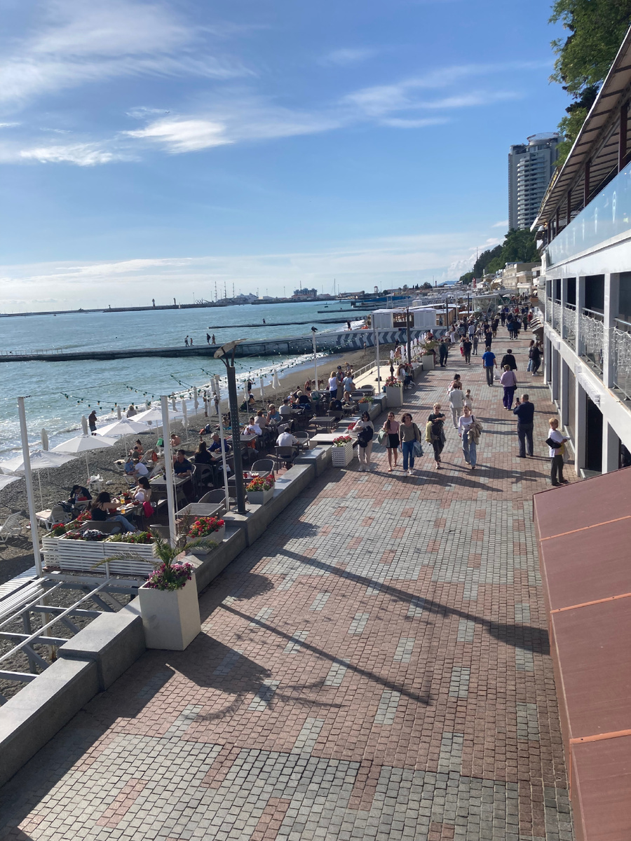 Набережная в Сочи, май 2024