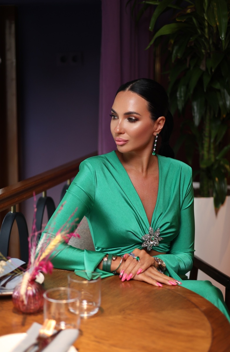 Ирина Осматеско — основатель и владелица пиар-агентства OSM Бизнес Академия, пиар-директор глянцевого журнала Trendspeople