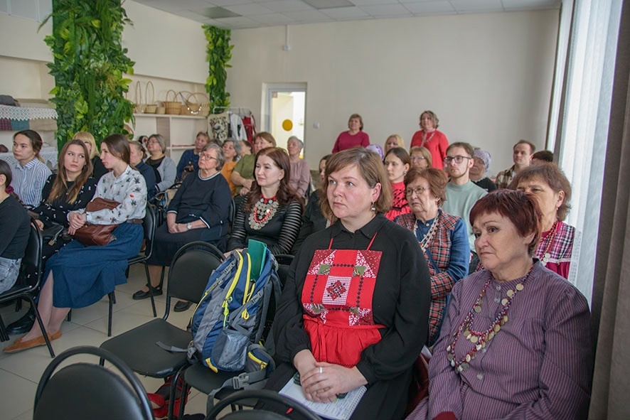 слушатели конференции
