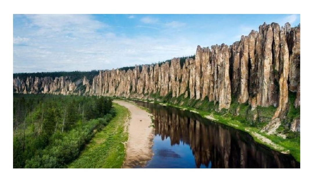 Ленские столбы, протяжённость 40 км.