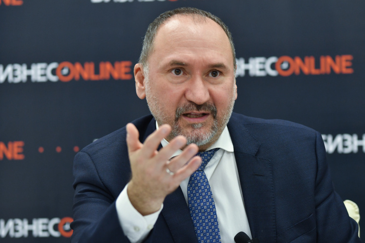    Айрат Зиатдинов: «К нам обращаются за помощью от Калининграда до Владивостока».   
Фото: Олег Спиридонов