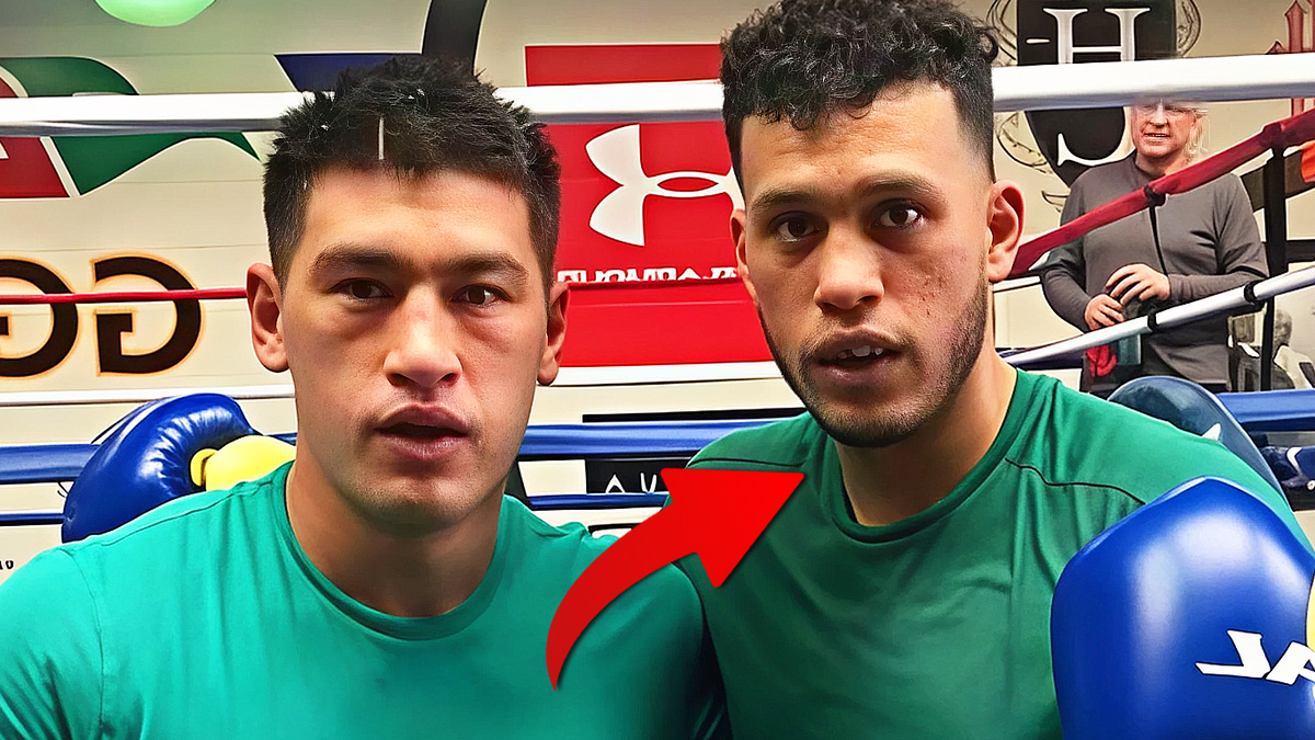 Дмитрий Бивол и Дэвид Бенавидес