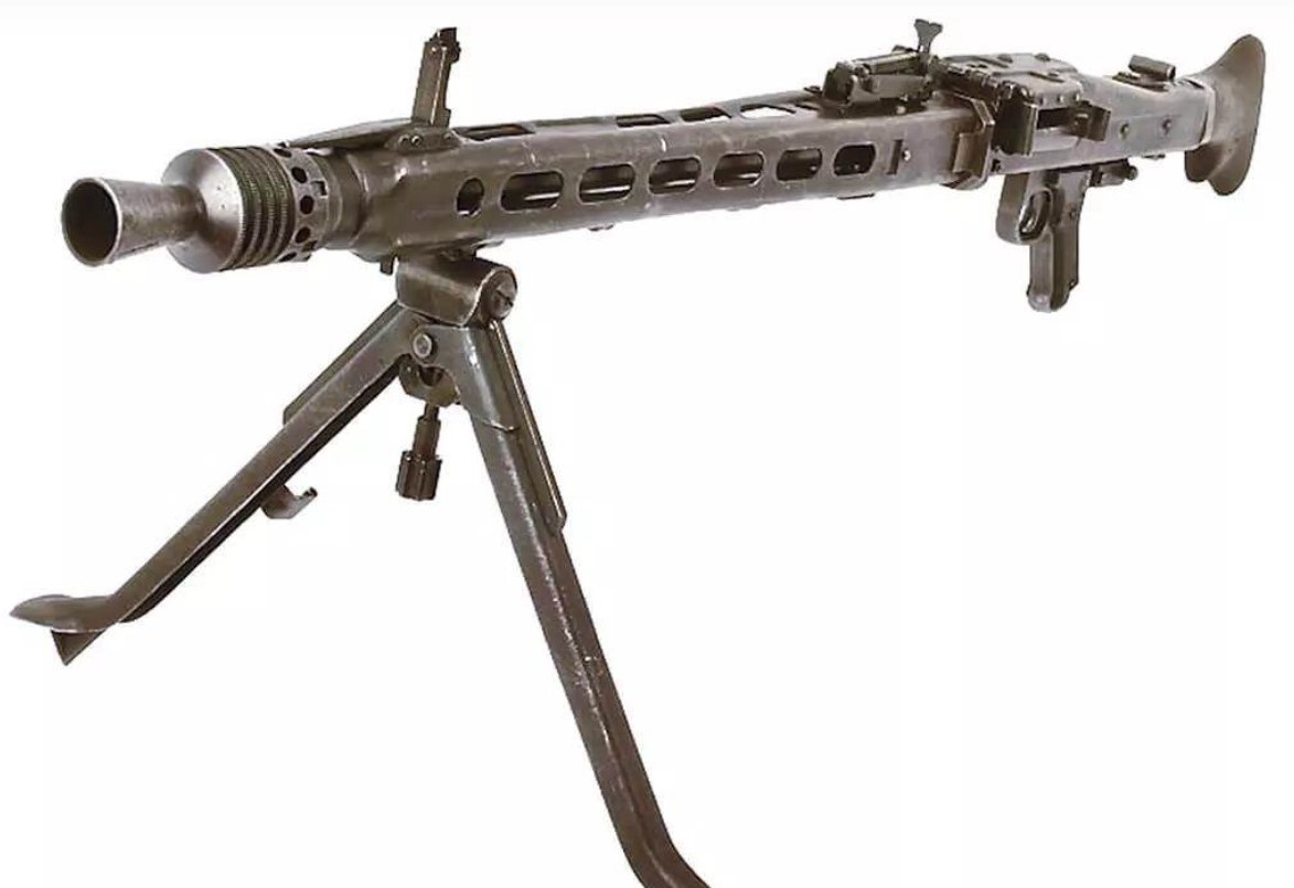 Пулемет М53.