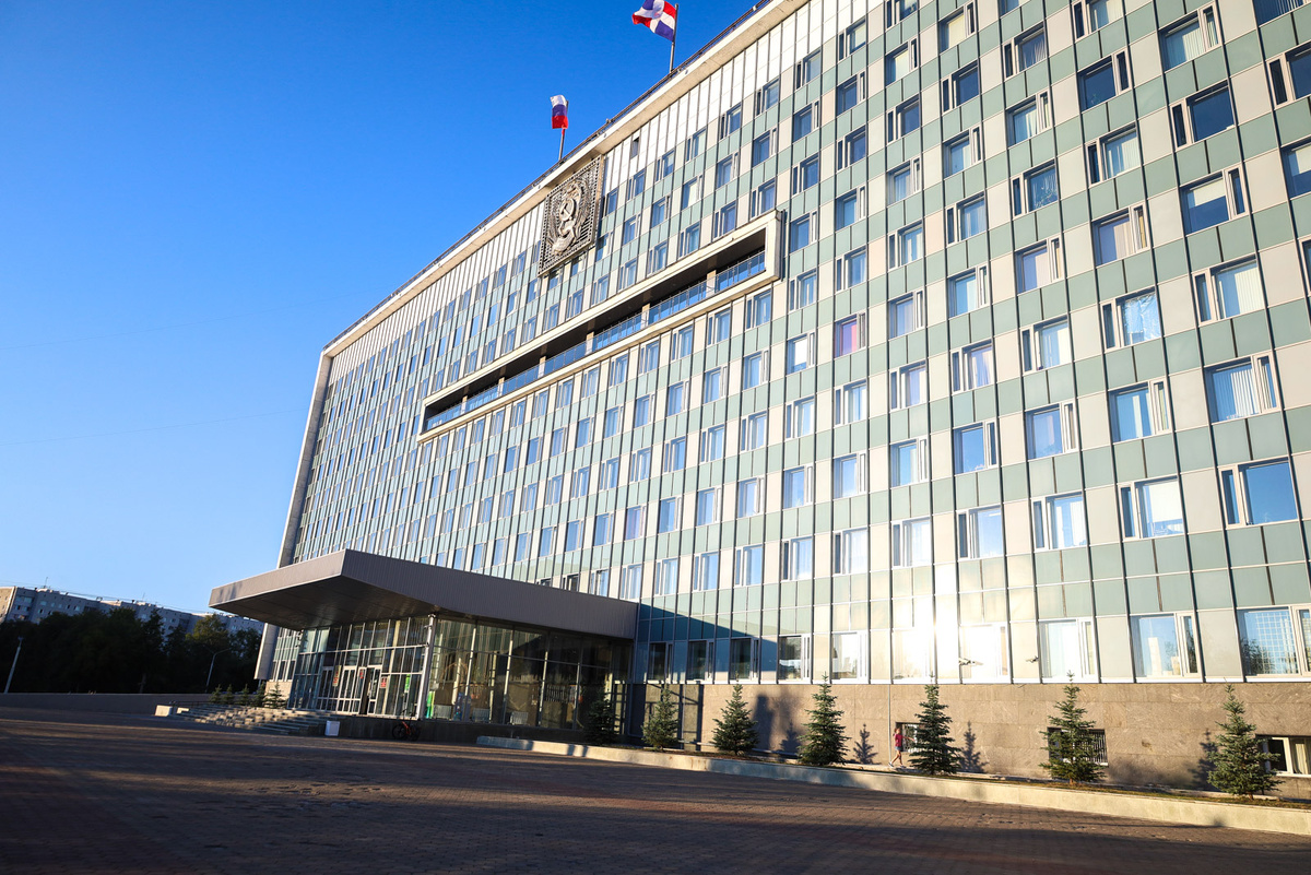 Вопрос о досрочном сложении полномочий вынесут на апрельскую пленарку краевого парламента.  Фото: ФедералПресс / Елена Майорова