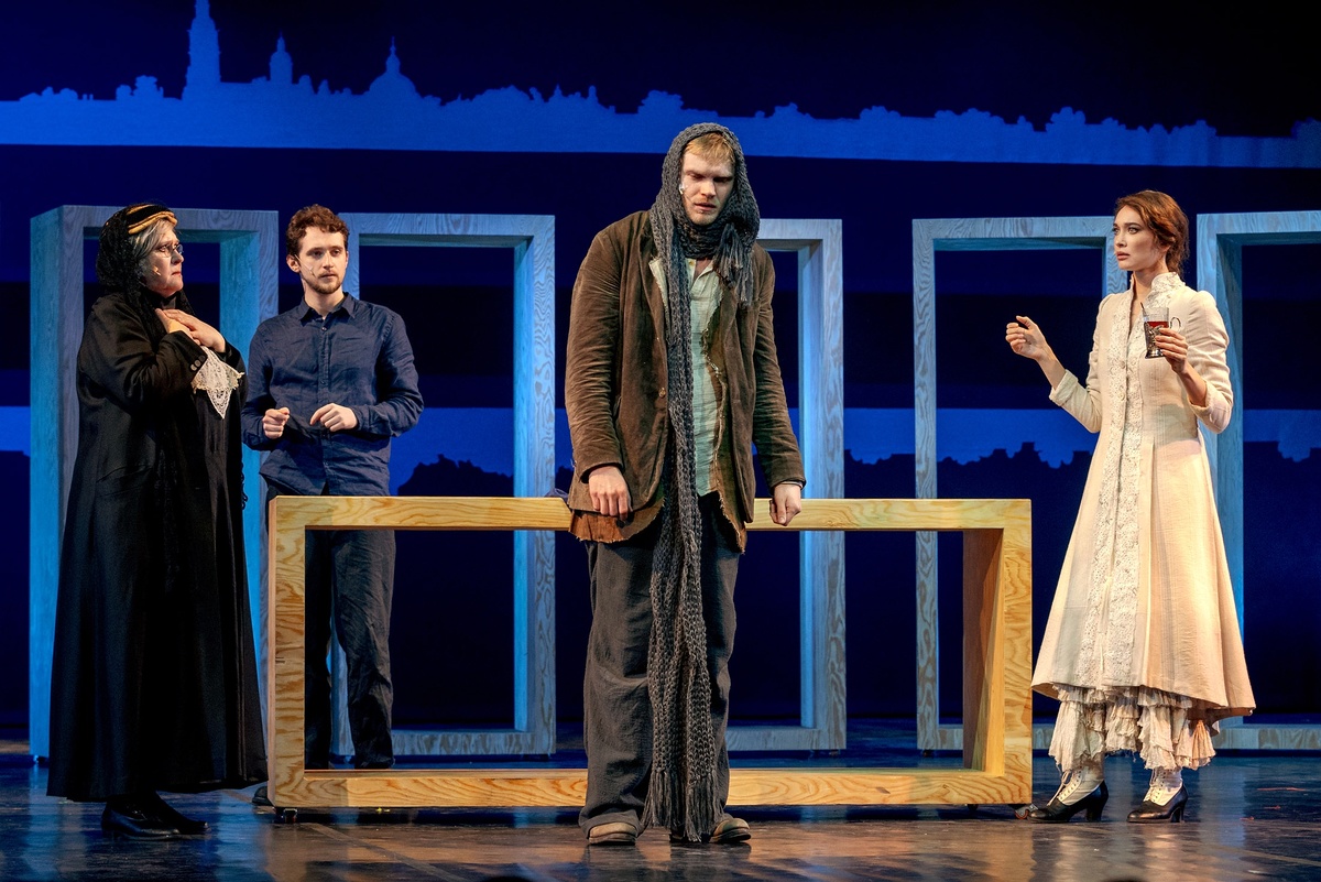    "Преступление и наказание" - премьера Театра Гоголя в постановке Антона Яковлева: / Фото: пресс-служба Театра им. Гоголя