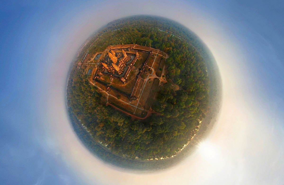 Ангкор Ват -Всемирное Наследие Человечества. Фото из свободных источников