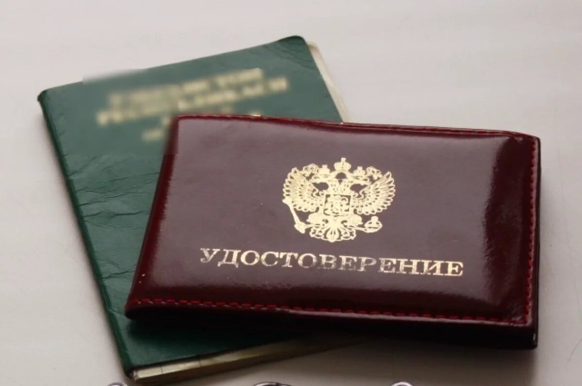    За неделю самарские приставы препроводили на родину 8 иностранцев