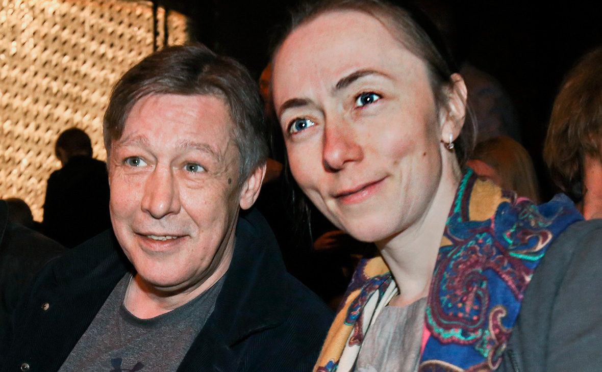 Михаил Ефремов и Софья Кругликова. Фото: kino-teatr.ru