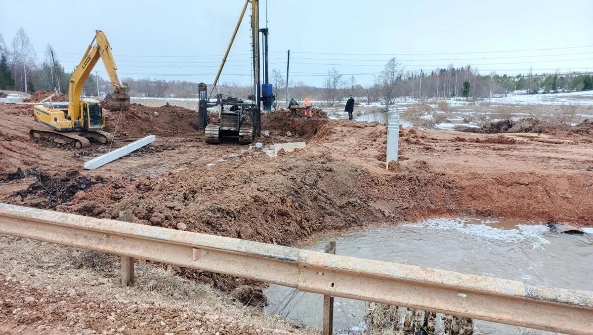     Источник: udmurt.ru/пресс-служба главы и правительства Удмуртии