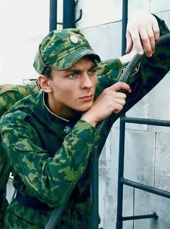 Александр Лымарев в фильме "Солдаты"