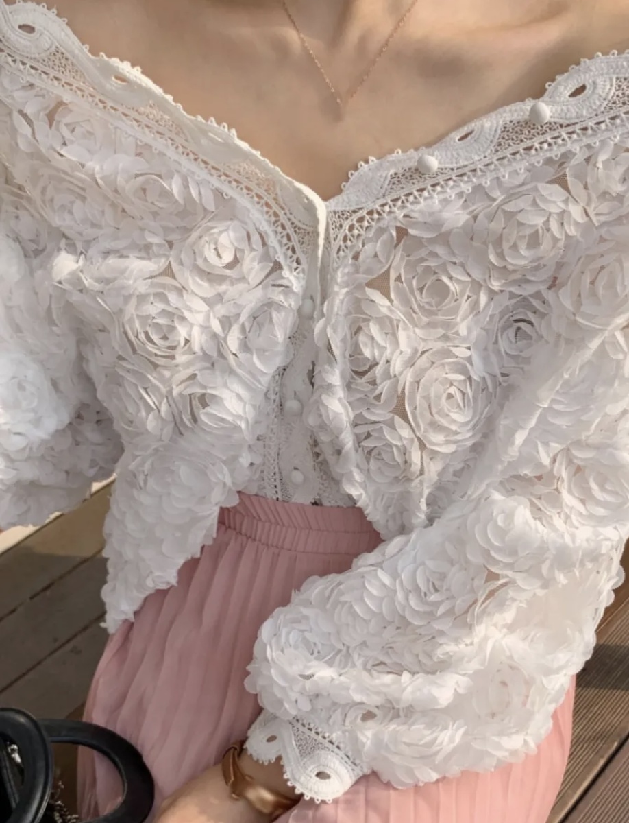 На просторах маркетплейса я нашла такую красоту. Но картинка не совпала с реальностью.