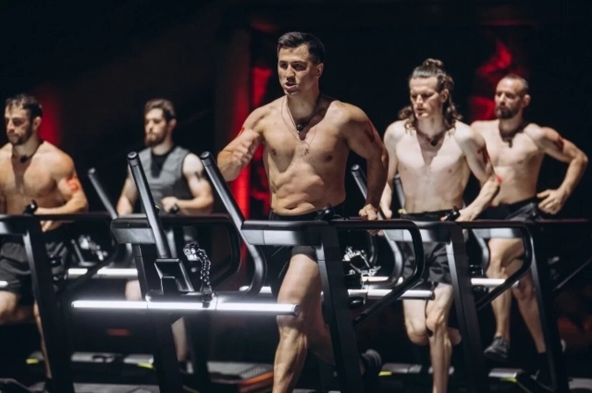    Борец из Новосибирска Власов оказался в шаге от вылета из «Титанов»