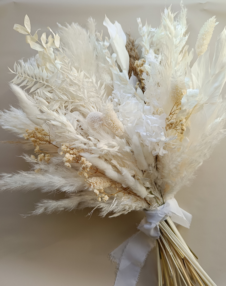 Главная особенность — бело-бежевые оттенки. 