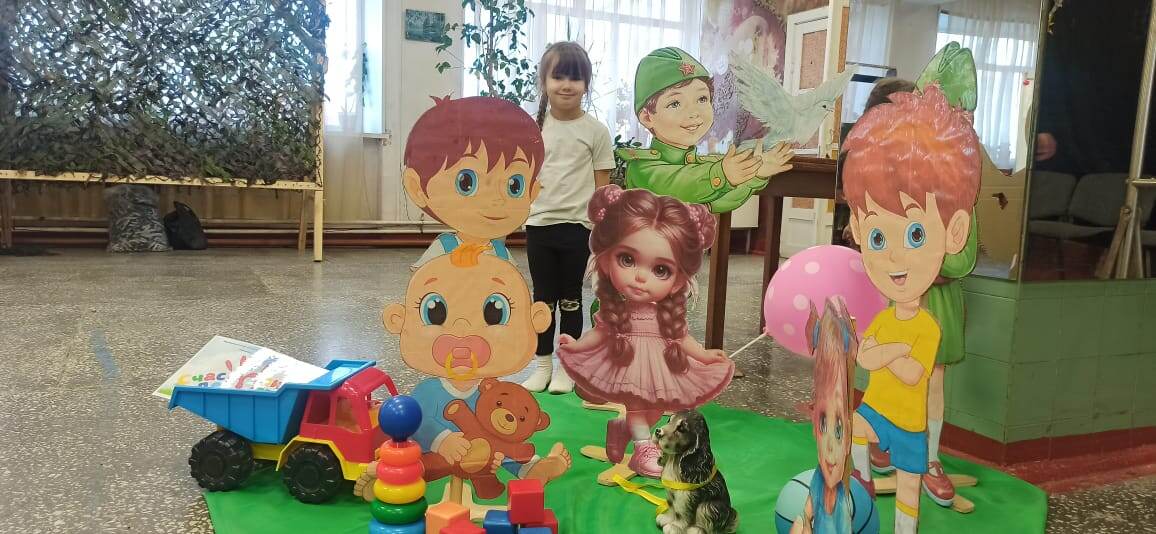 Просто фото разбавить текст 