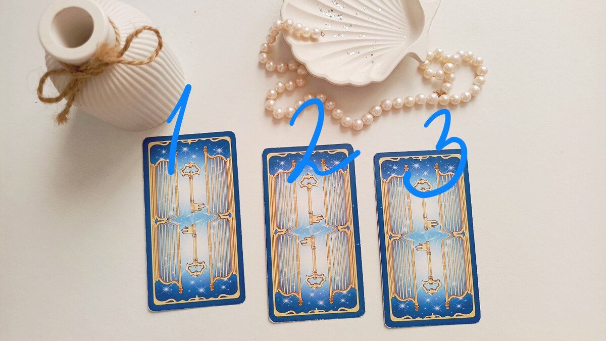 ⁉️❤️Выберите любой один из вариантов и смотрите своего загаданного человека, мысленно думая о нём