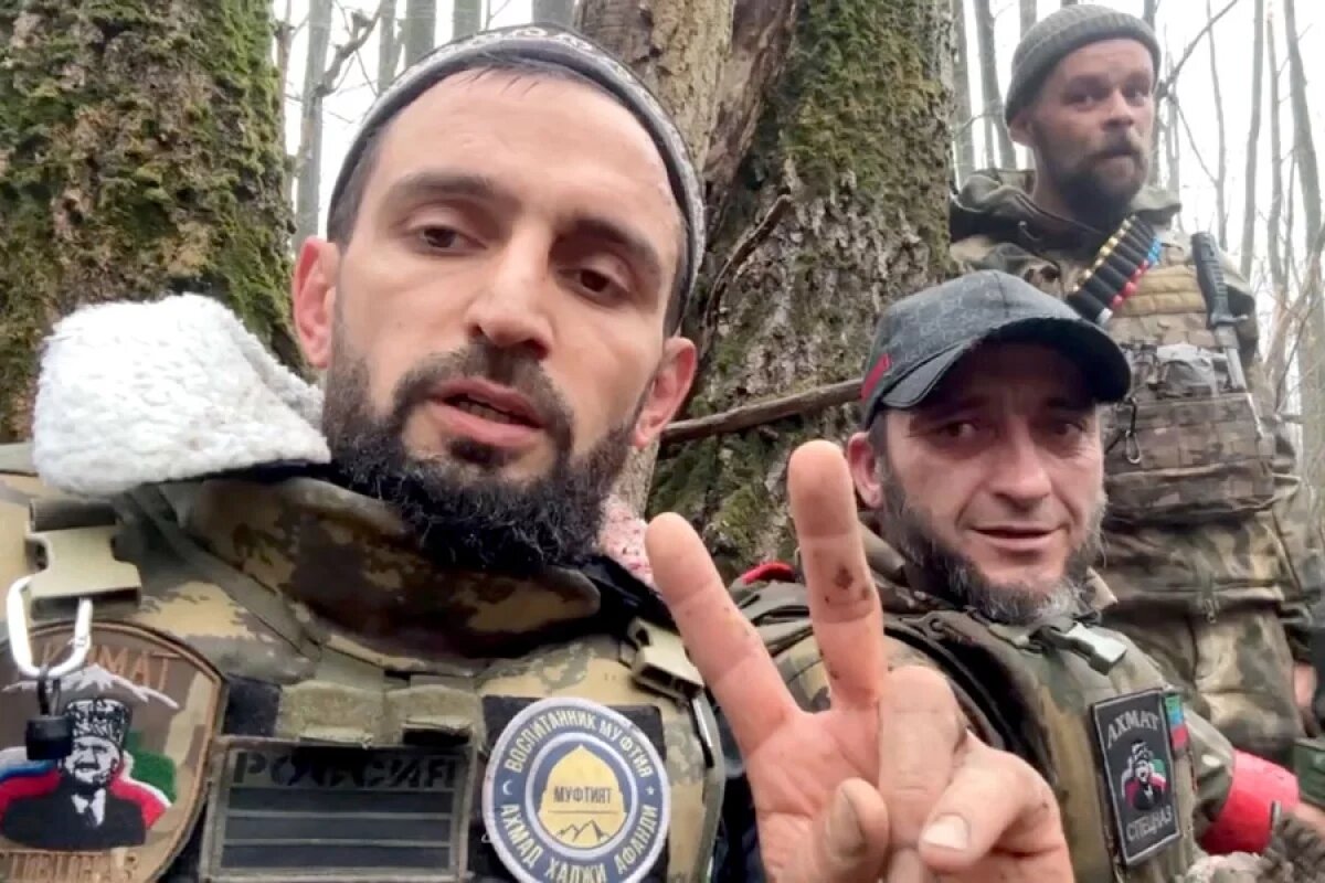    Группа эвакуации имама Исы Салимсултанова вывезла из пограничных районов сотни человек.