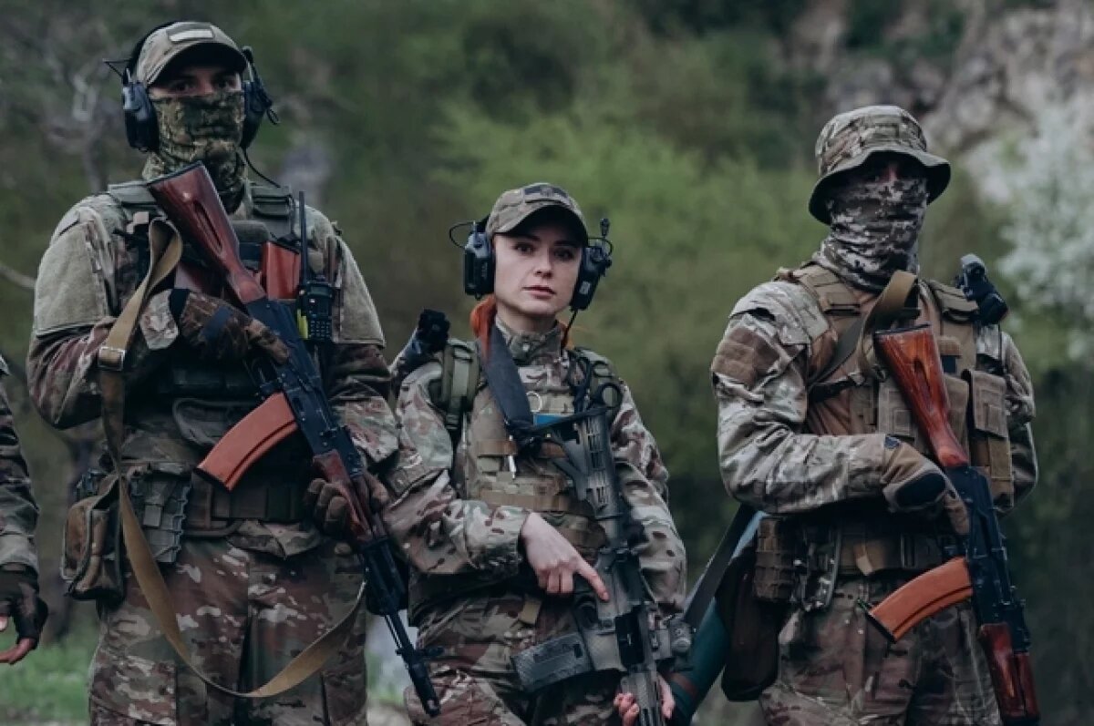    Украинское командование отправляет на передовую женщин.