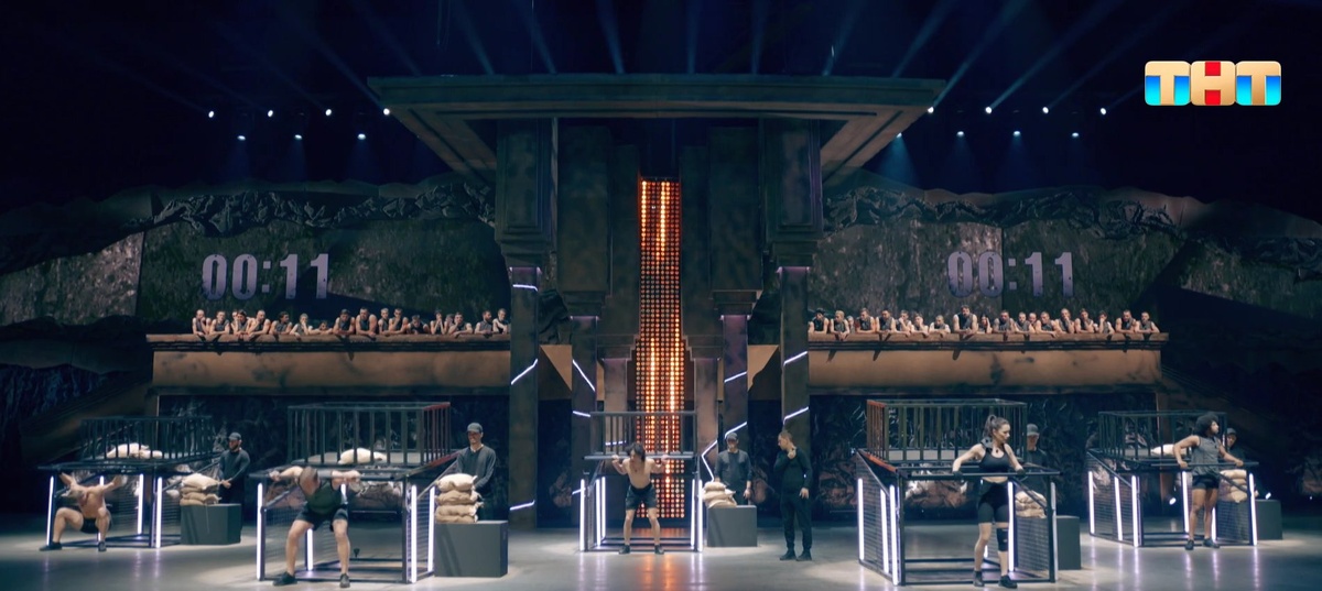 Фото: Скриншоты шоу "Титаны"