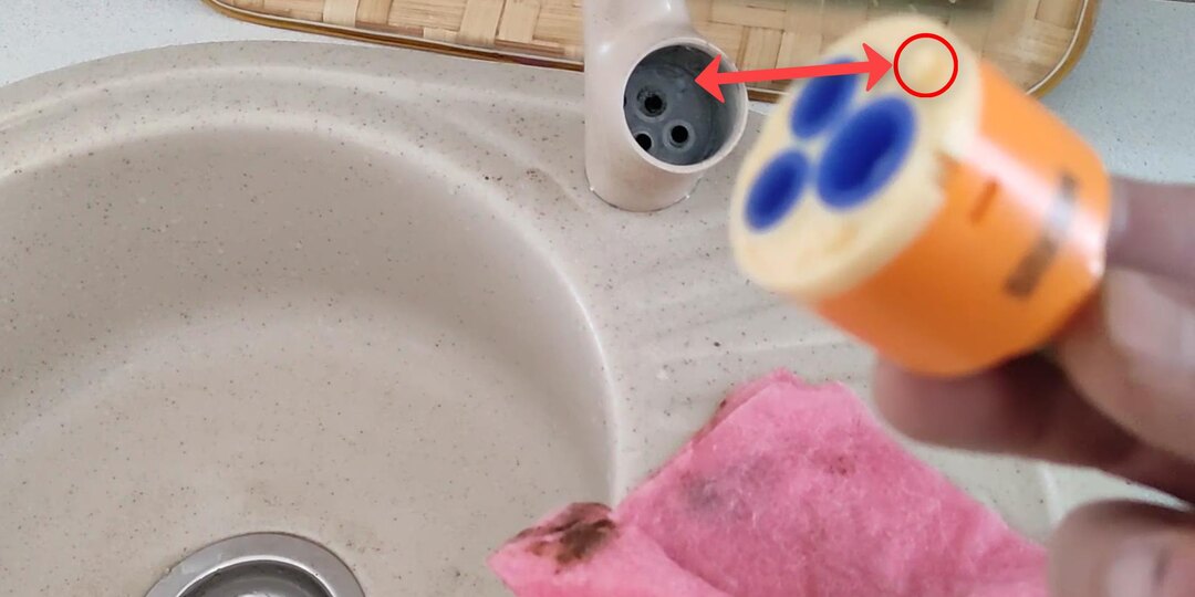 «Обязательно» нужен сантехник, чтобы кран починить? Ремонт смесителя