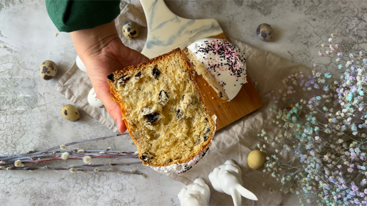 Кулич на ряженке. Фото: Сладкий Персик