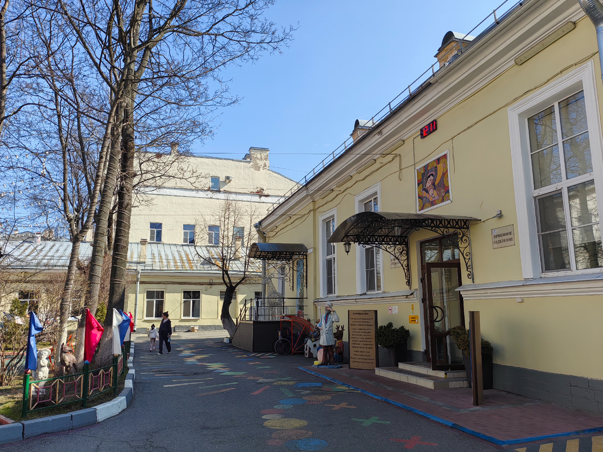 Детская городская больница Святой Марии Магдалины / Санкт-Петербург / 16 апреля 2025 / Фотография из личного архива