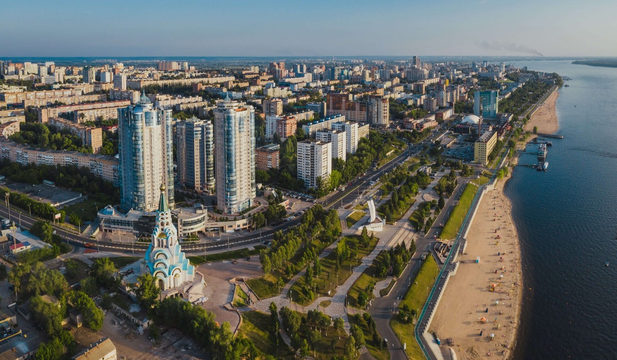 Софийская набережная