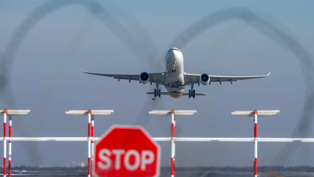 Обслуживание иностранных самолетов в РФ подорожает из-за проблем с параллельным импортом. Фото: Лысцева Марина. ТАСС