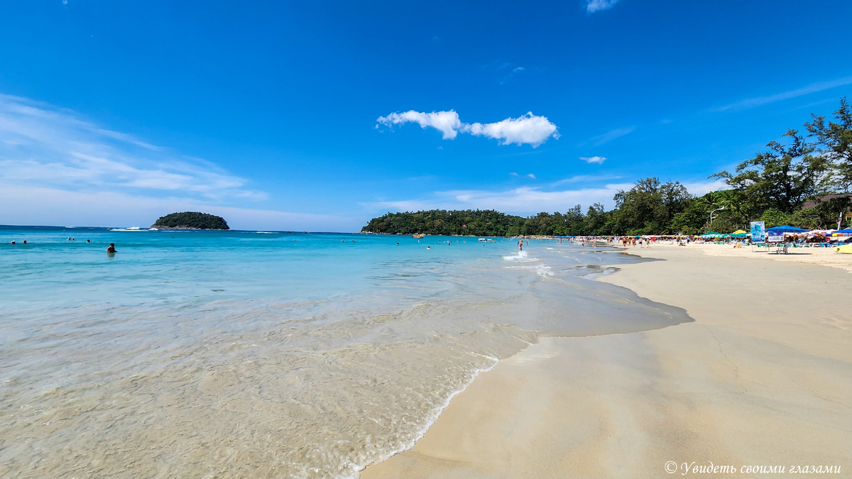 Пляж Ката в январе 2025