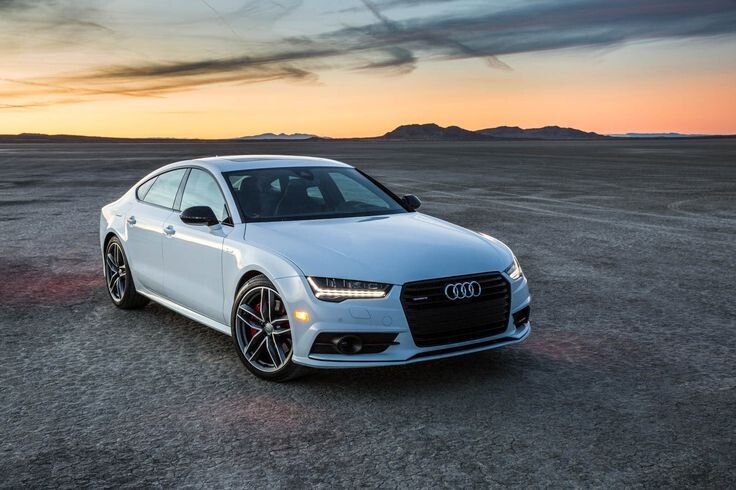 AUDI A7 C7.