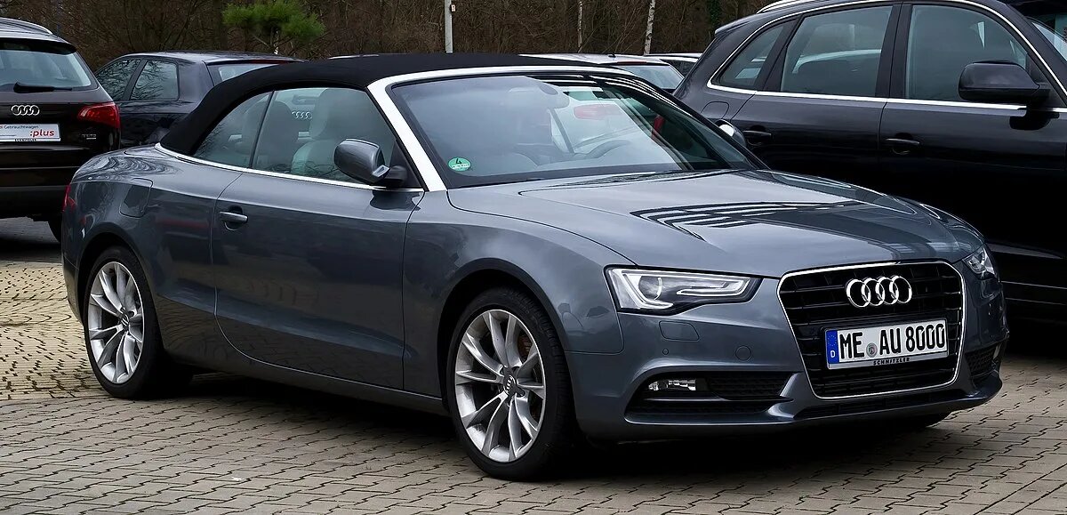 AUDI A5 8F.