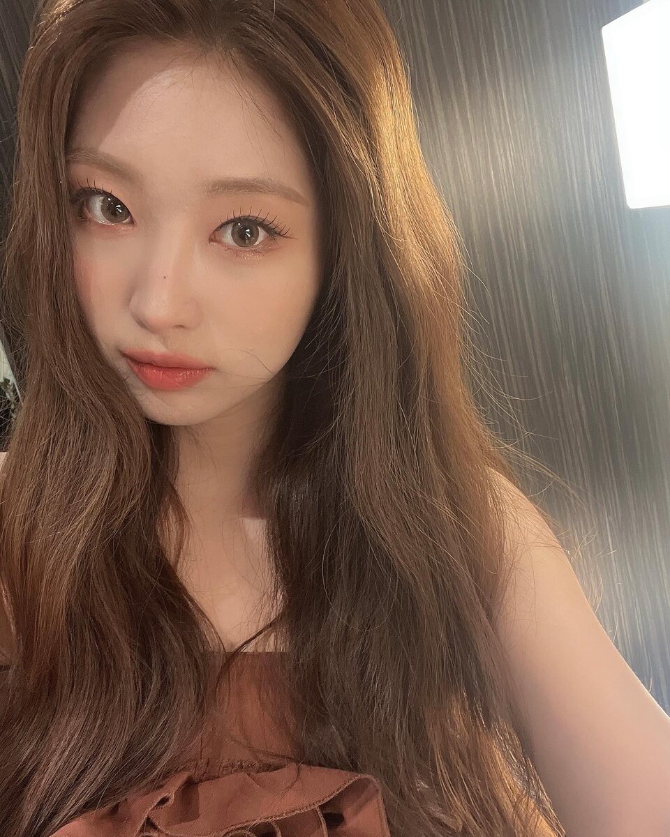 фото из официального аккаунта Everglow в соцсетях