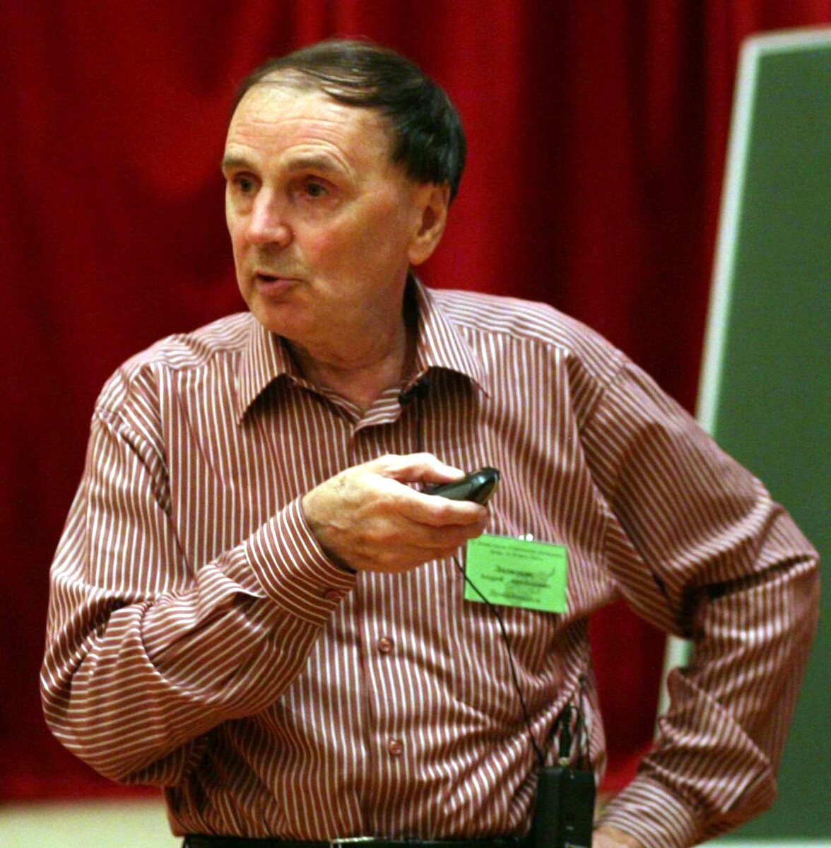 Автор лекции - лингвист Андрей Анатольевич Зализняк