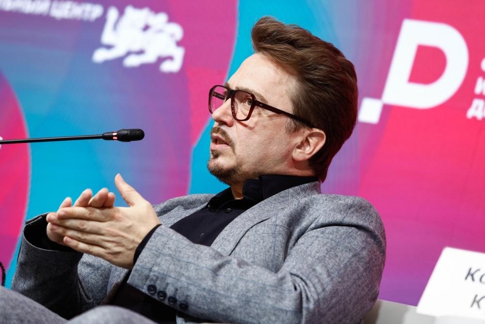 Шеф-дизайнер ТМХ Евгений Маслов. Фото: Игорь Руссак. Росконгресс.