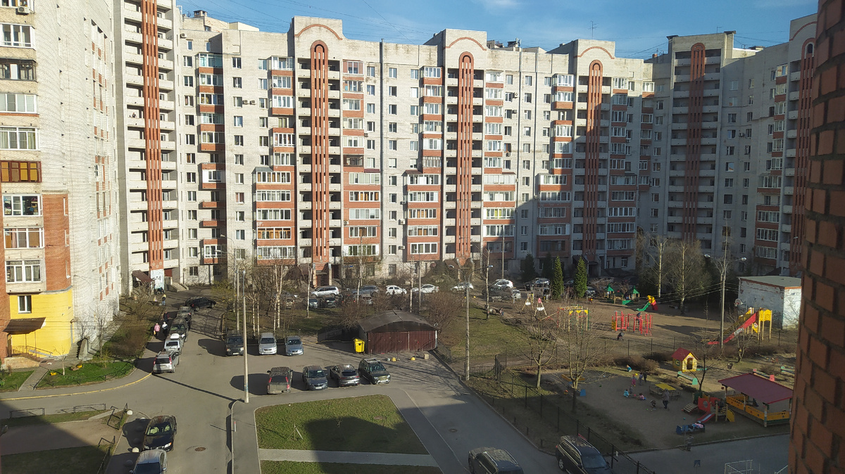 16 апреля.+21.Санкт-Петербург.