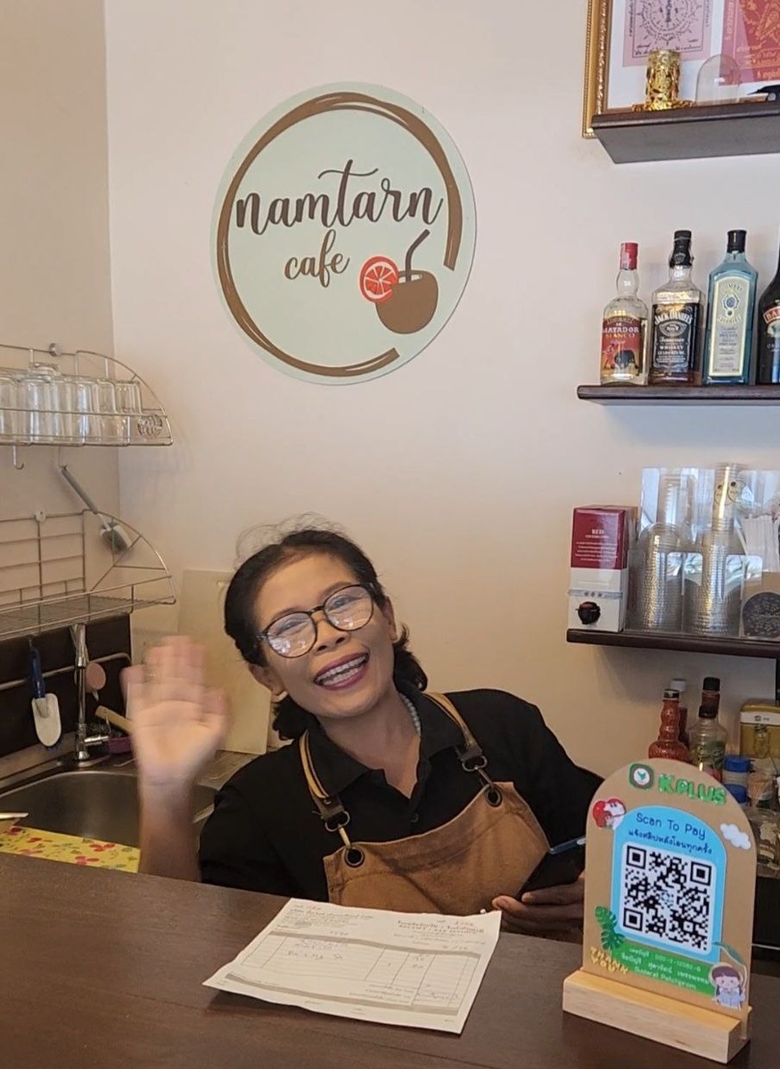 Мое любимое кафе на завтрак на Самуи. Очень милая дама)