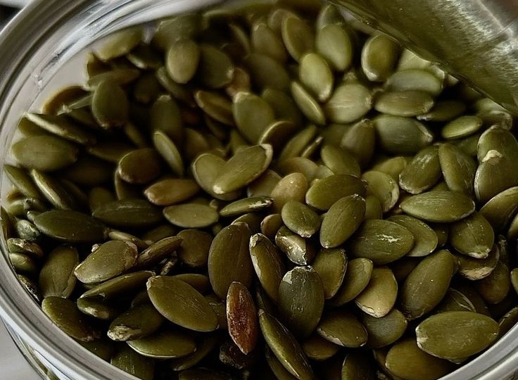 Выпадают волосы, а врачи пожимают плечами? Вам помогут эти 5 продуктов