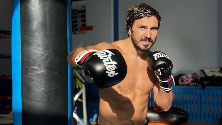    Артем Вахитов. соцсети