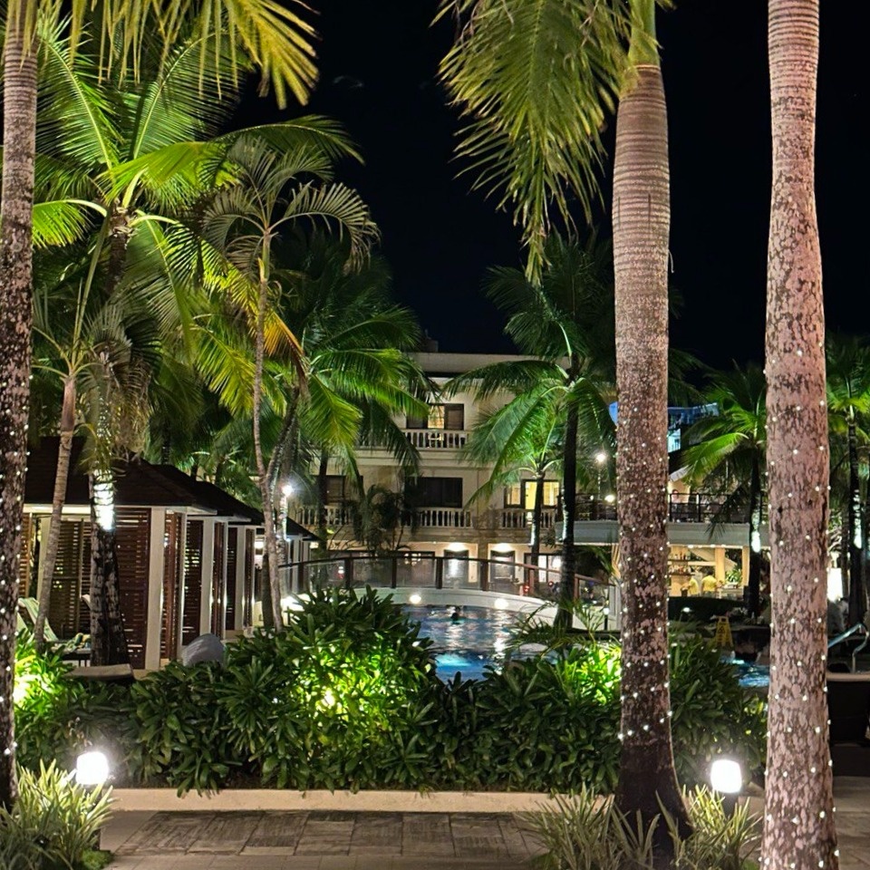 Делюсь нашим отелем на Боракае. Рекомендую просто всеми руками. На Пхукете это бы стоило раза в 4 больше, гарантирую.