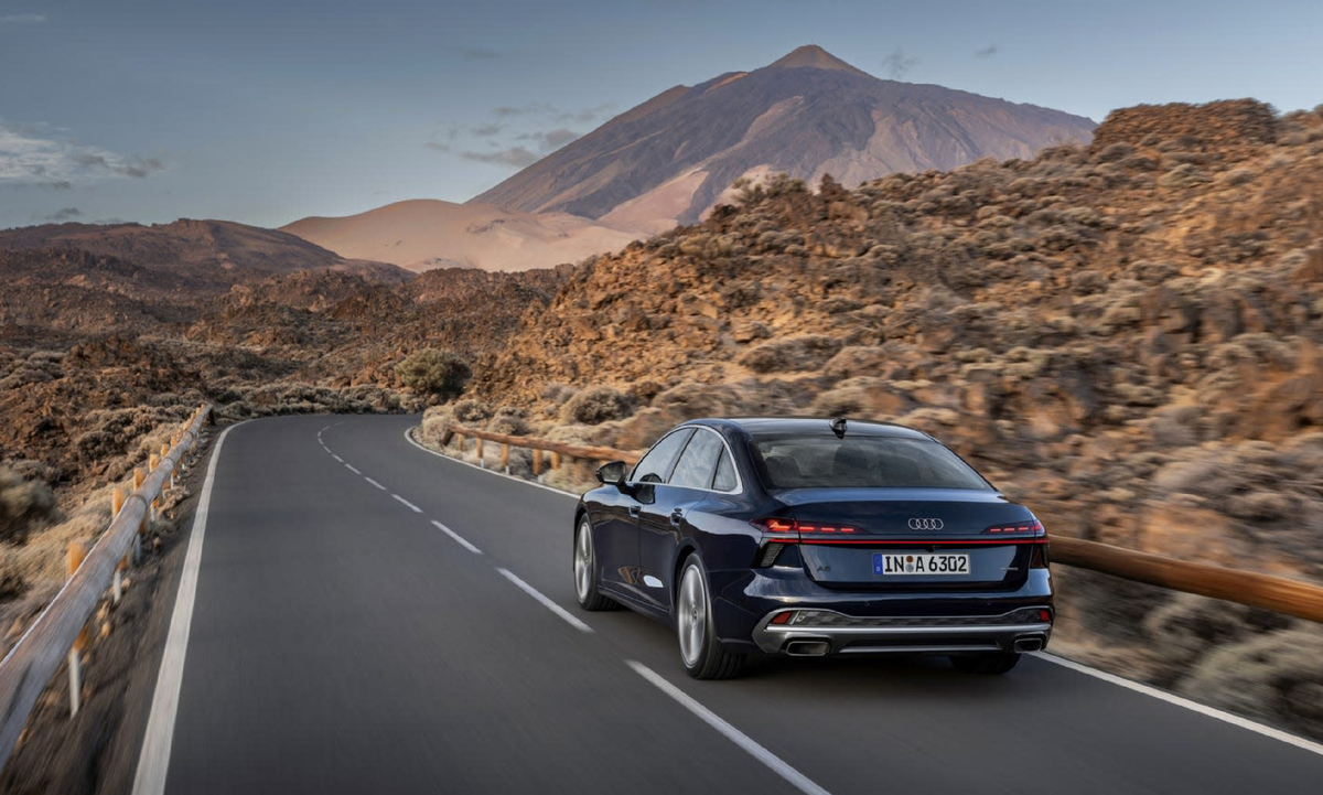 Audi A6 2026 года вид сзади