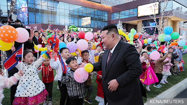     Фото: KCNA/REUTERS   
 Текст: Елизавета Шишкова