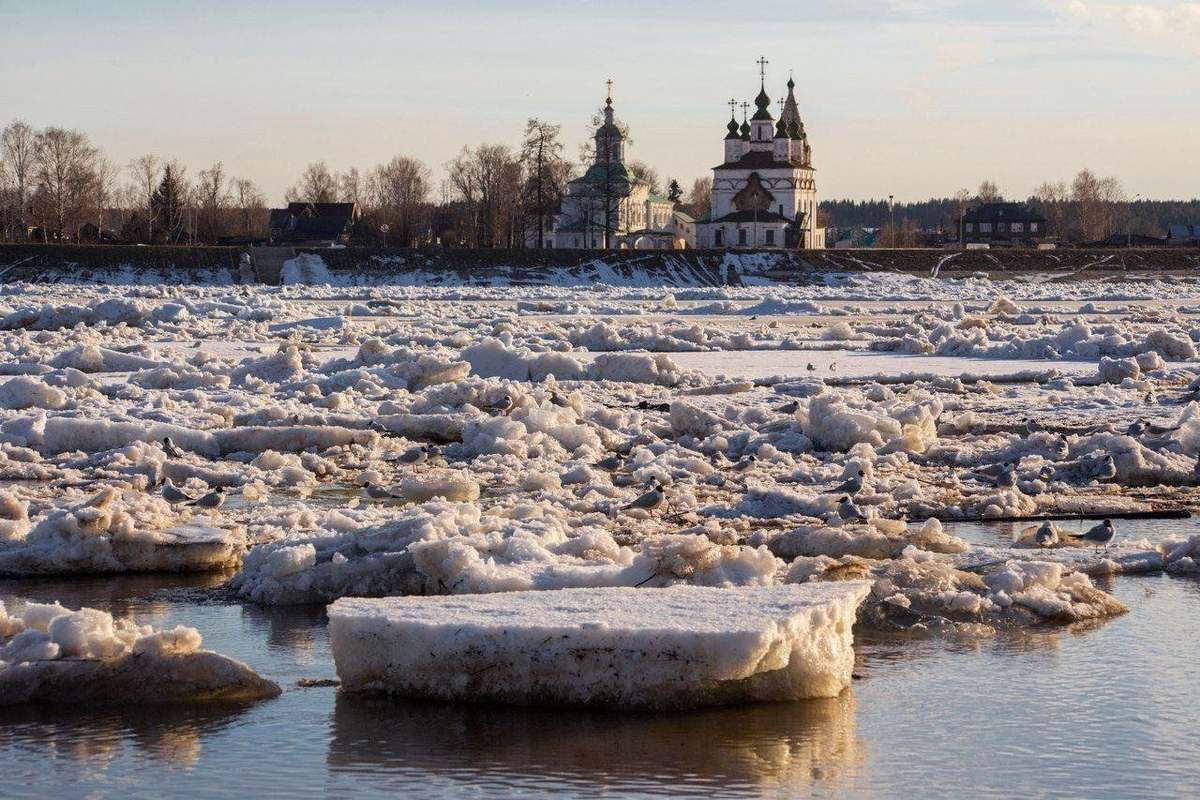 Великий Устюг, ледоход. 