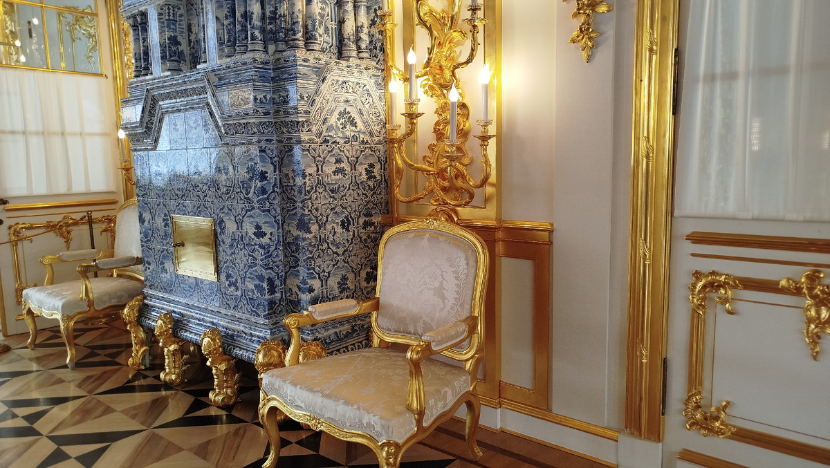 внутренне убранство дворца