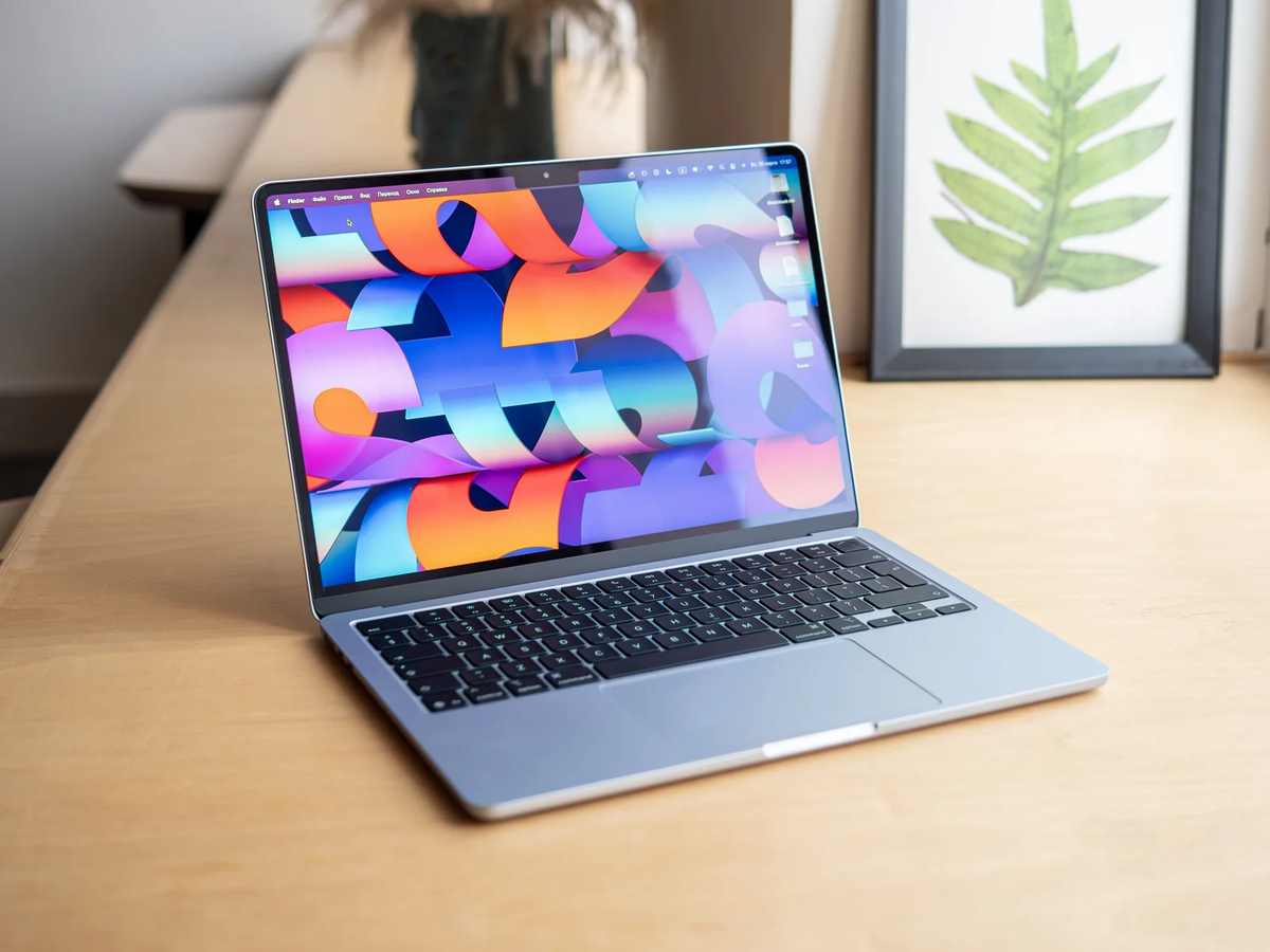 Обновлённый Air. Узнаваемый силуэт, но внутри — новая пружина.