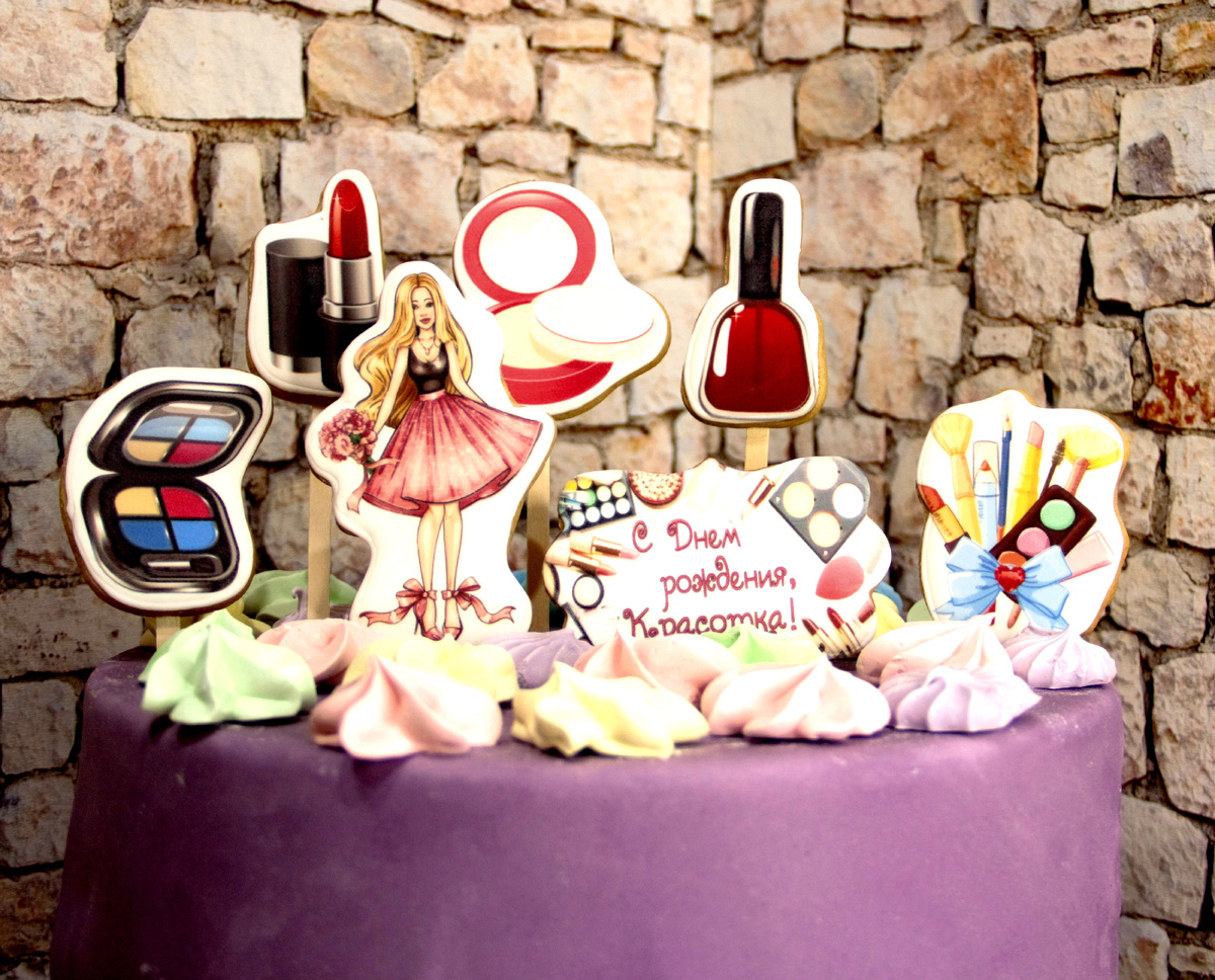 Пряники девушке на торт