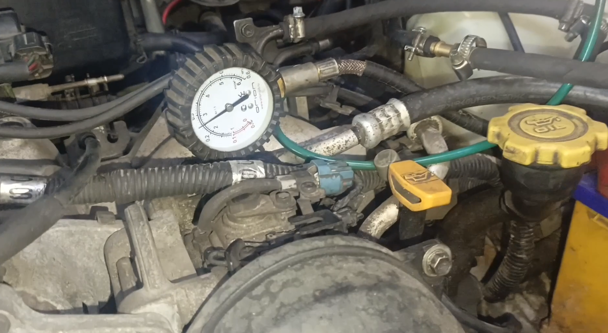 На заведённом