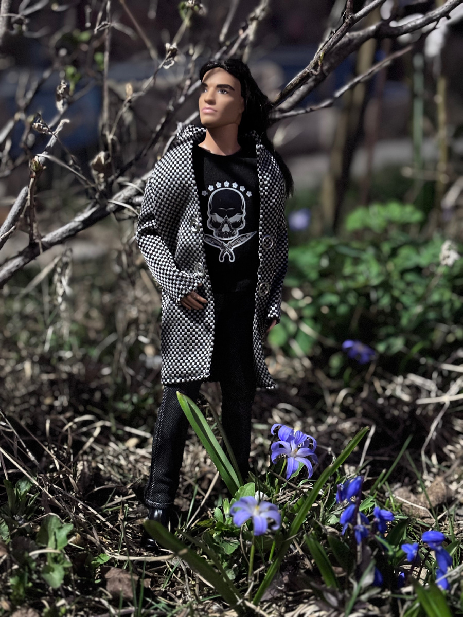 Такому и в цветах позировать можно! 