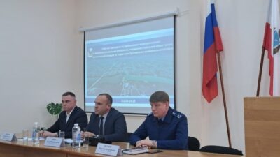 Фото с ТГ А.В. Янина