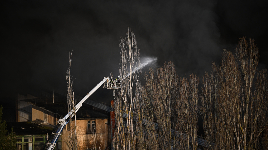    Фото: © РИА Новости/Сергей Бобылев; МЧС России; 5-tv.ru