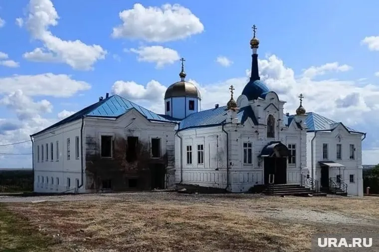 ВСУ цепляются за Горнальский монастырь, поскольку он является важным логистическим узлом
Фото: Курская епархия