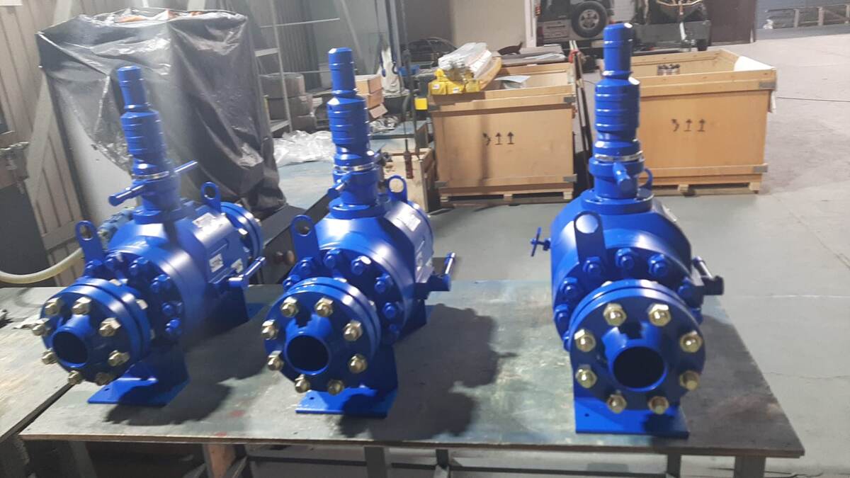 Поставка клапана-отсекателя КО 302М Ду80 Ру40 с комплектом ответных фланцев и крепежом – в количестве 3 штук.
